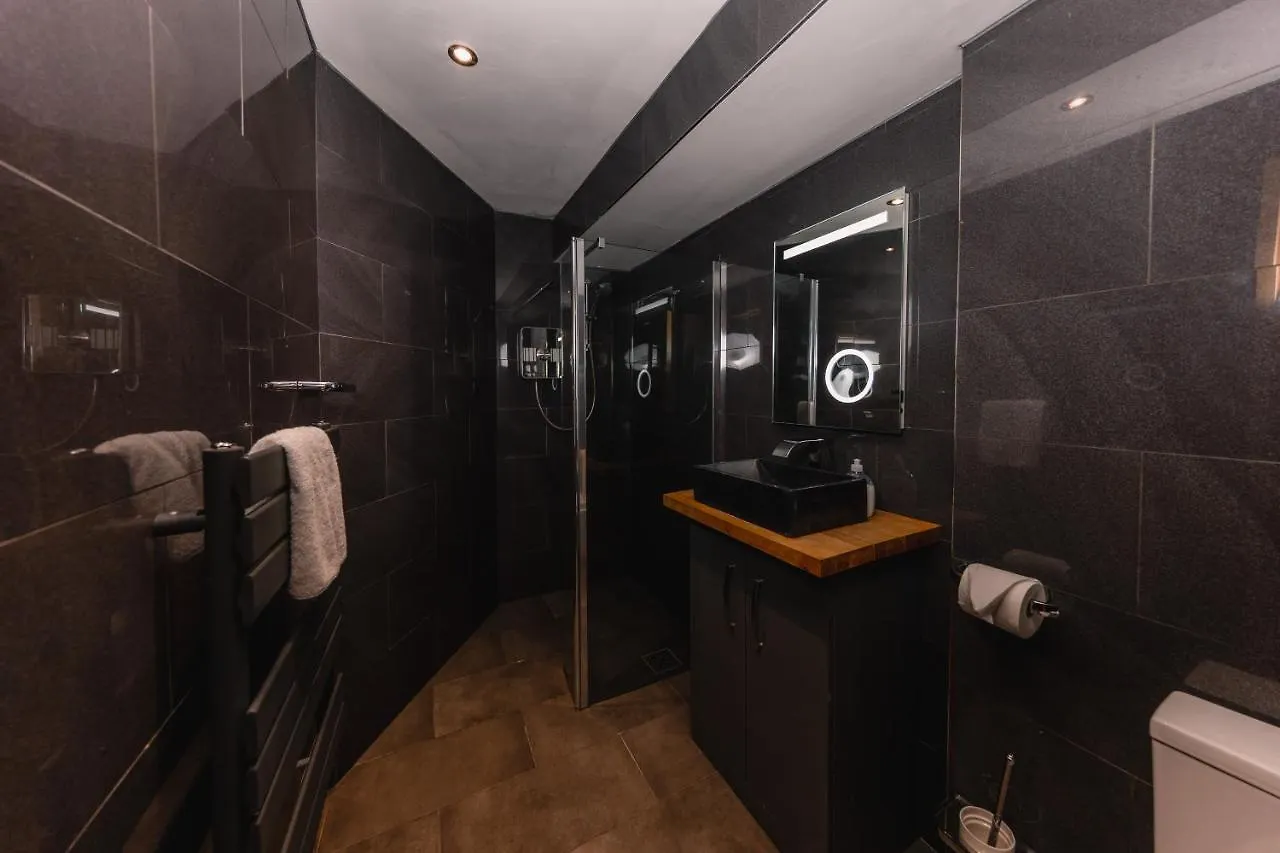 Superb Luxury Quality Central Apartment On Canal Edinburgh 0*,  United Kingdom