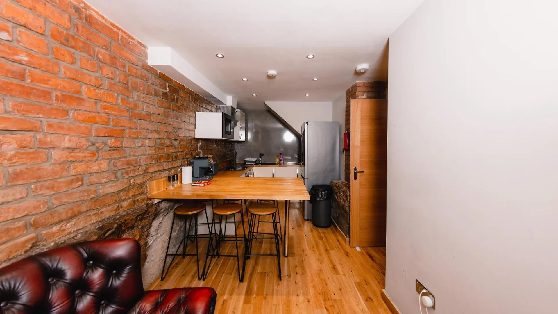Superb Luxury Quality Central Apartment On Canal 爱丁堡 0*,  英国